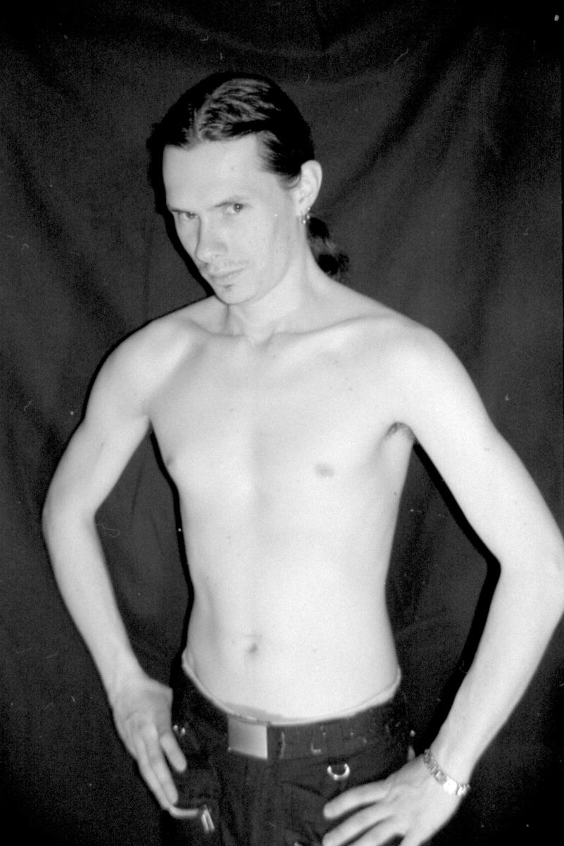 004.jpg